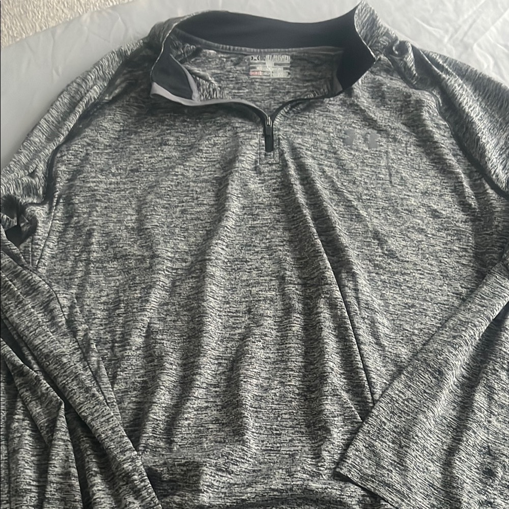 Under Armour Gray Zip Up Sweater Lightweight Performance